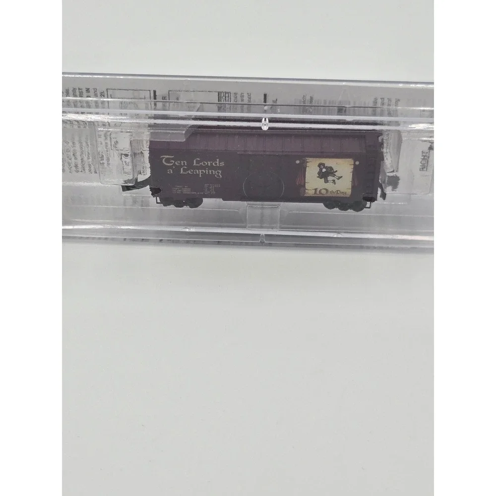 Micro-Trains Z Scale Twelve Days of Christmas Ten Lords a Leaping  50200401